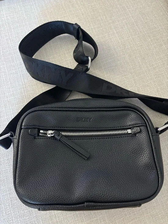 DKNY Black Pebbled Leather Belt Bag with Logo Strap - Picture 1 of 7